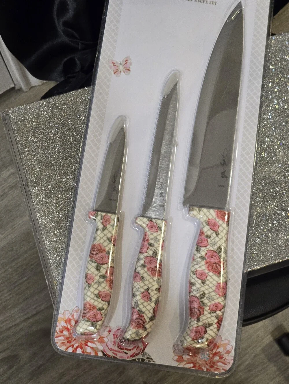 Dolly Parton 3-PC Chef's Knife Set- Rose